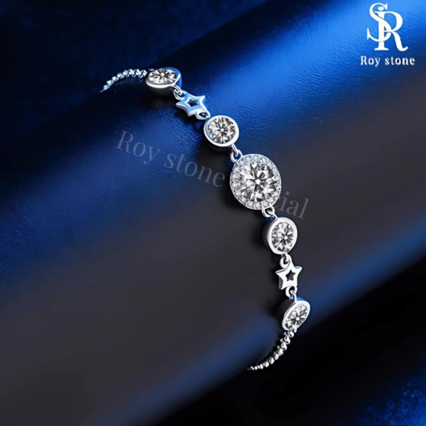 Luxury Round Bracelet - Image 2