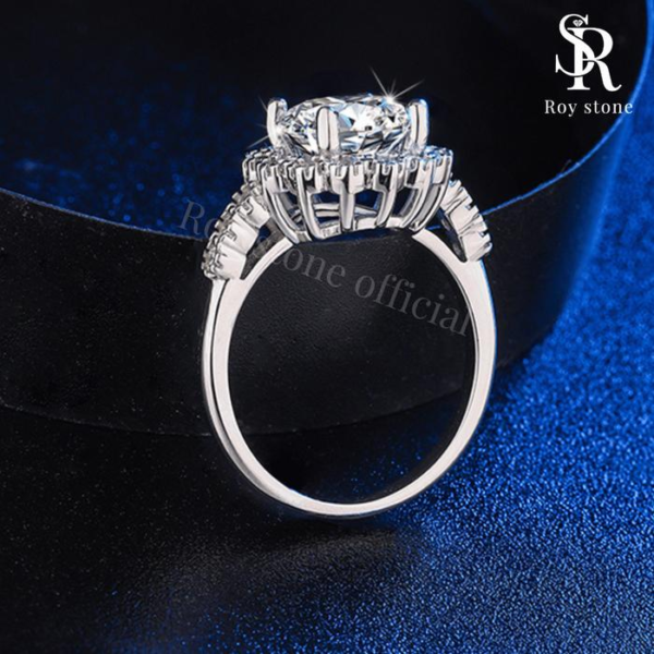 Sunny Ring Moissanite - Image 3