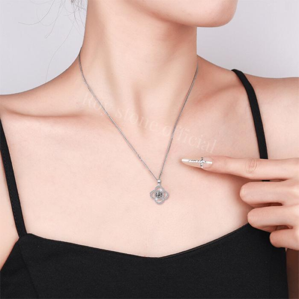 Daisy Necklace - Image 3