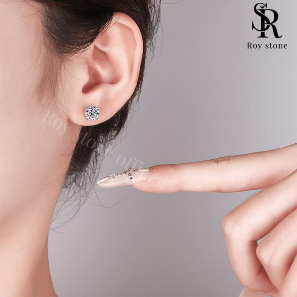 Simple Stud Earrings - Image 4