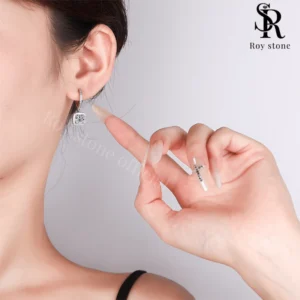 Anting New Glam Square Moissanite - Image 5