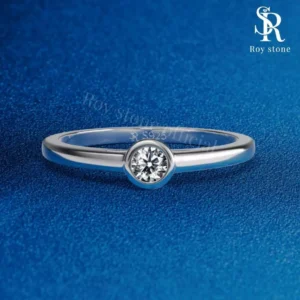 Cincin Cassie Ring Moissanite