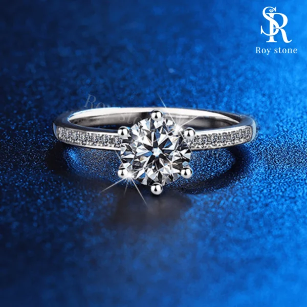 Cincin Emma Moissanite