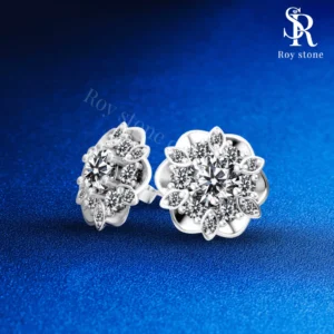 Anting Sakura Moissanite - Image 3