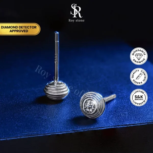 Anting Molly Moissanite
